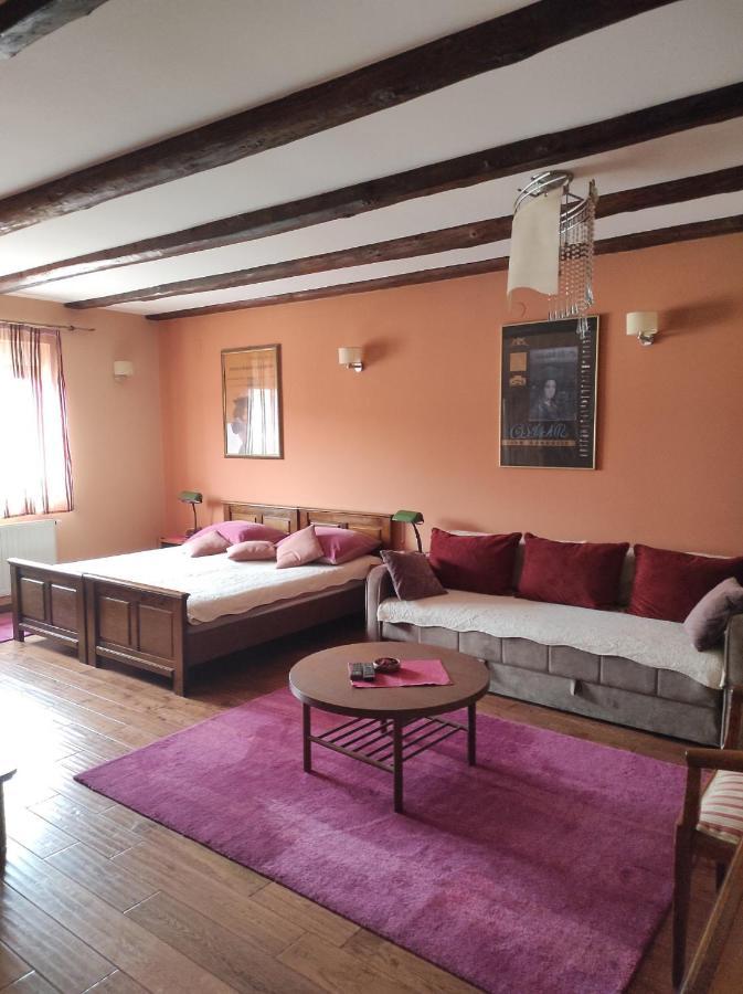 Vukovic Apartment *